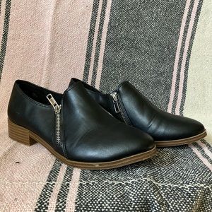 Vegan Leather Flats,  size 7